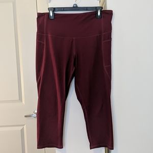 Maroon Cropped Leggings